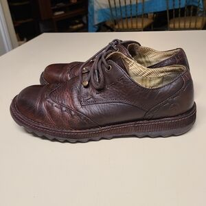 Dr. Martens leather wingtip casual oxfords size 12